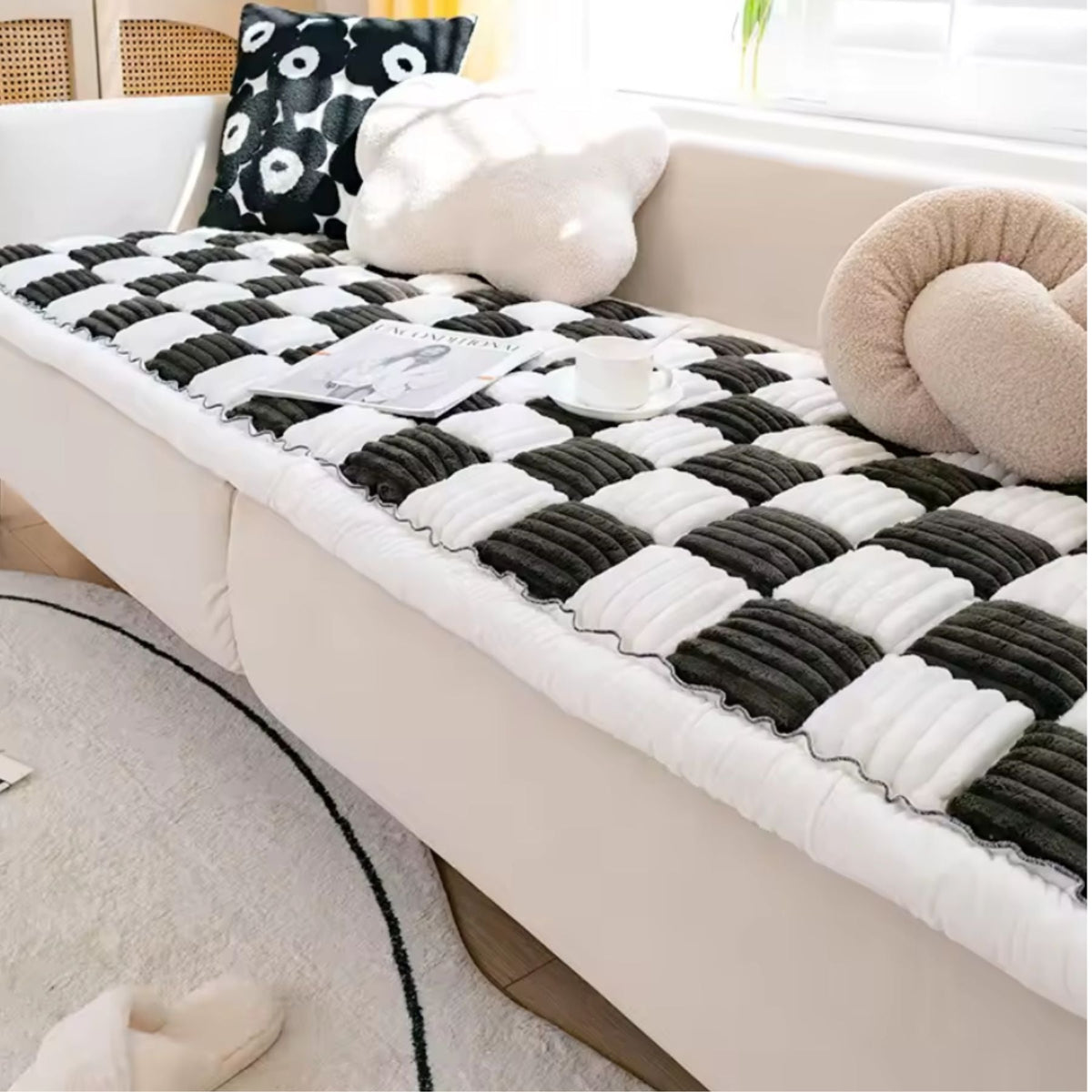 Plush Dog Sofa Mat & Cat Bed Cushion – Padded Pet Couch Mat for Sofas